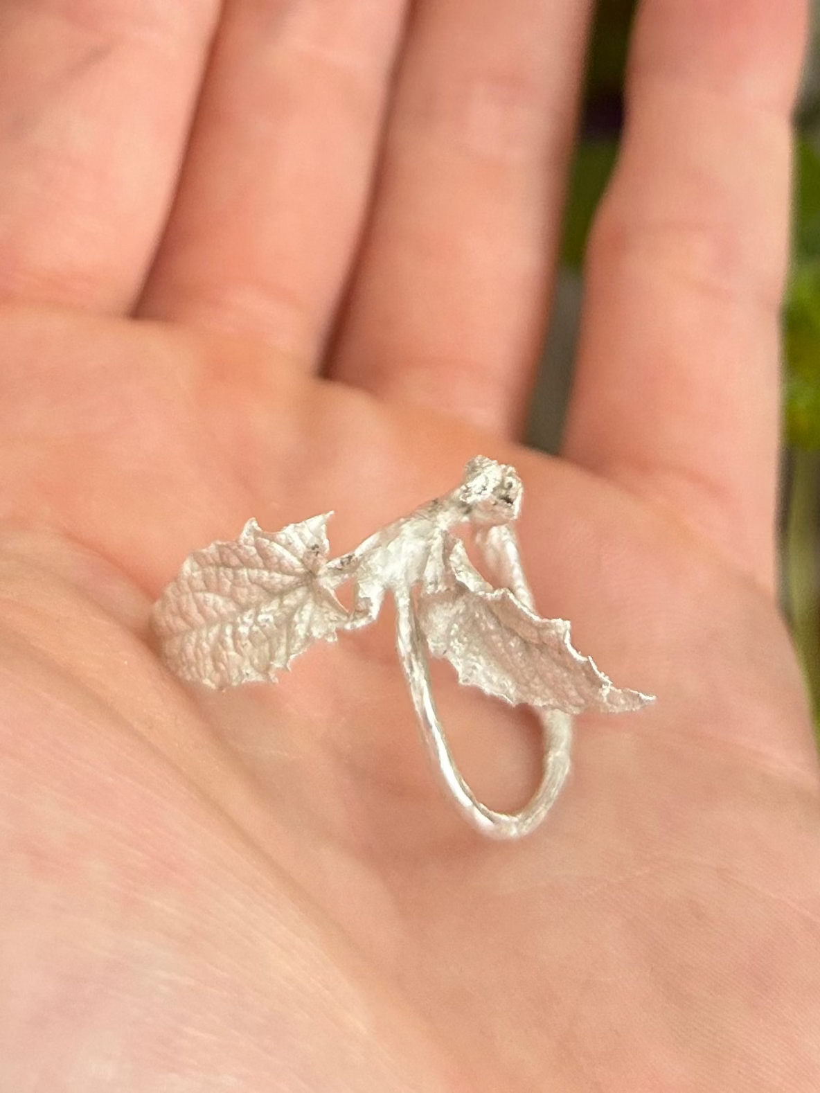 Vine Ring Variation 03
